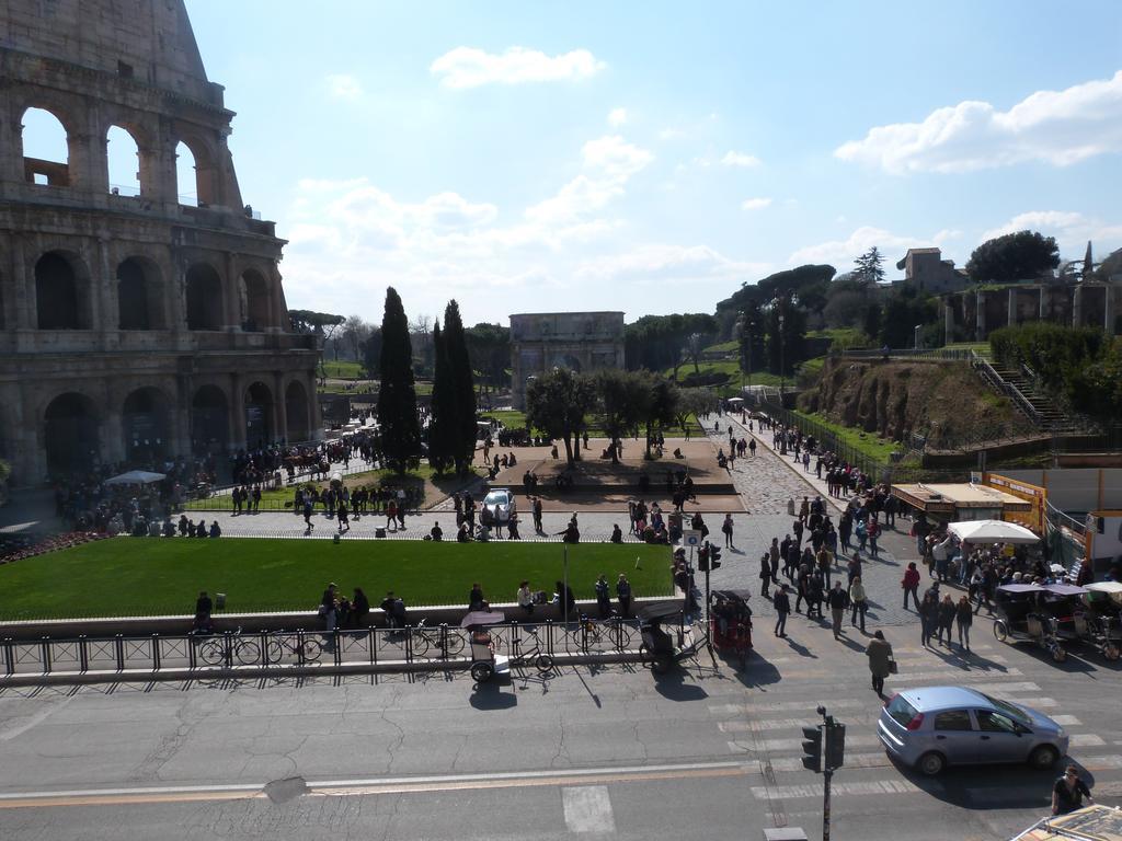 Colosseo Homerents 2 Рим Номер фото
